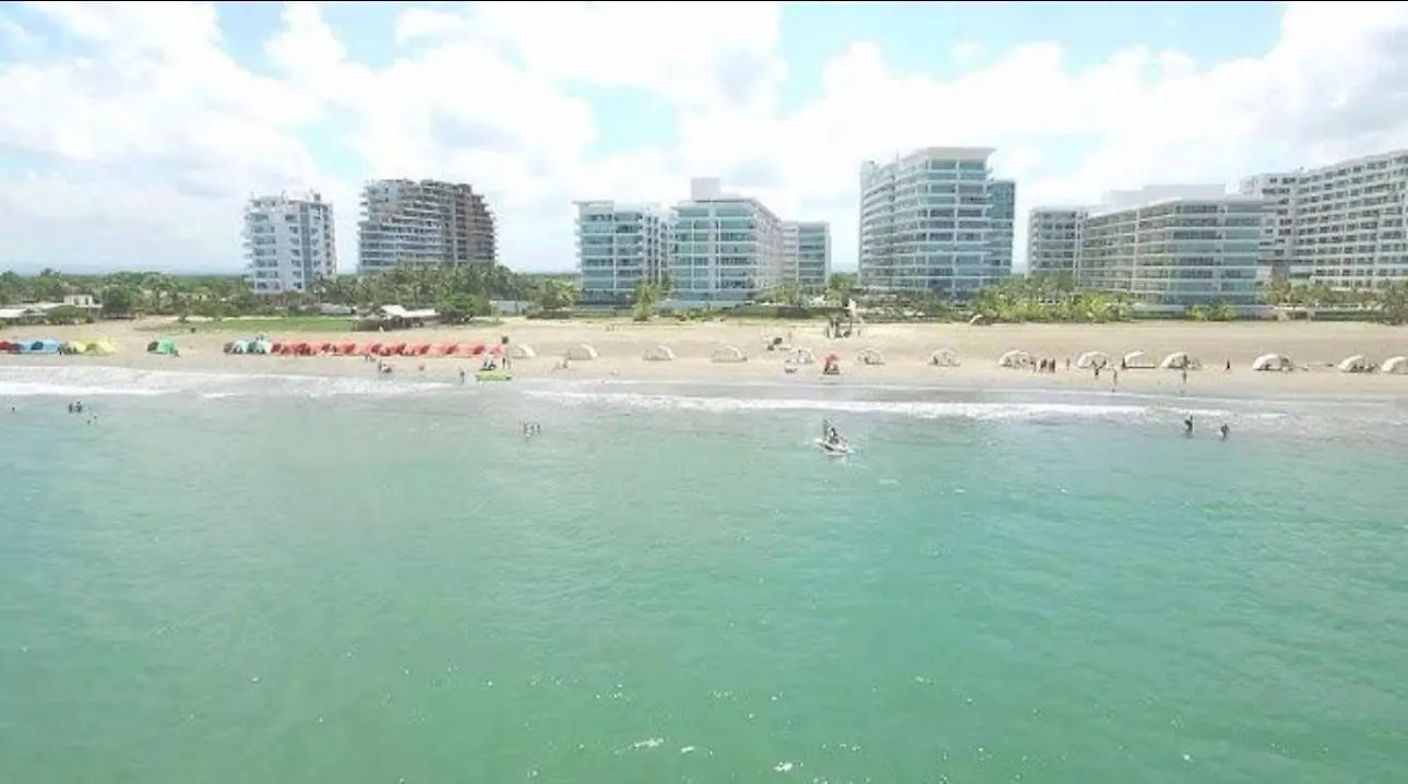 Apartmán Edificio Con Piscina Frente Al Mar Con Excelente Ubicacion Piso 4 Cartagena